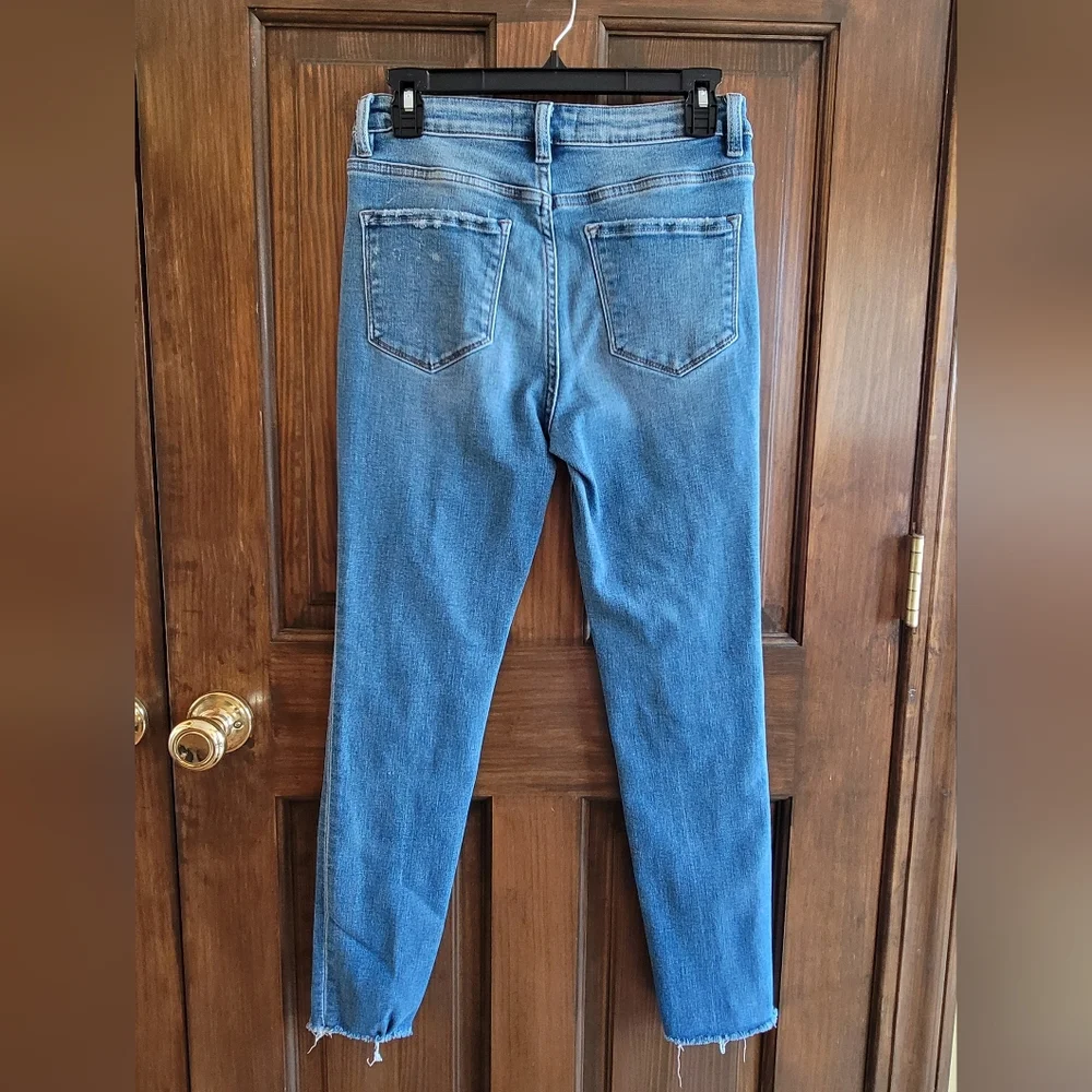 Vervet Blue Sz 27 Skinny Jeans Slightly Distressed W 28 R 10 L 26.5 - Picture 4 of 6